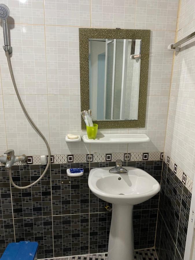 Nha Nghi Hung Thom Aparthotel Dong Khe Sau Exterior foto