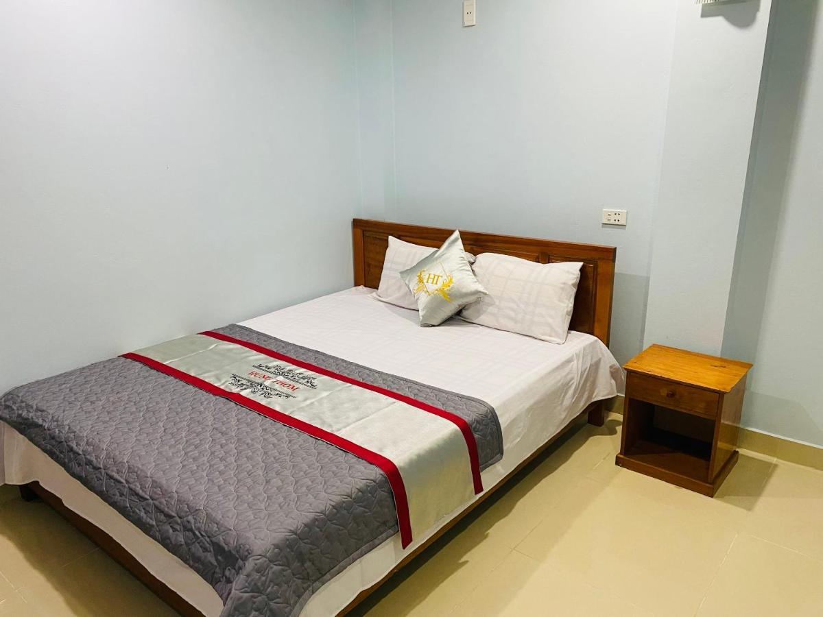 Nha Nghi Hung Thom Aparthotel Dong Khe Sau Exterior foto