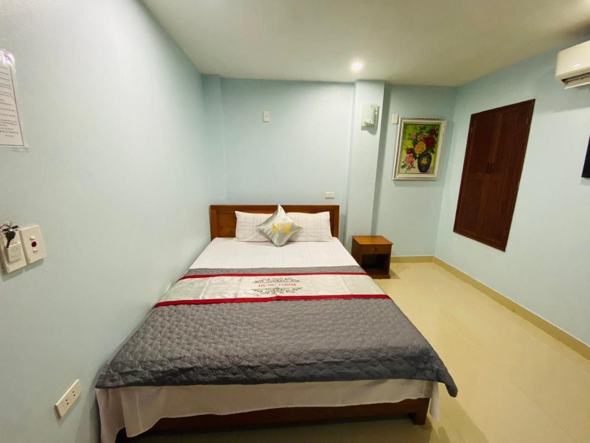 Nha Nghi Hung Thom Aparthotel Dong Khe Sau Exterior foto